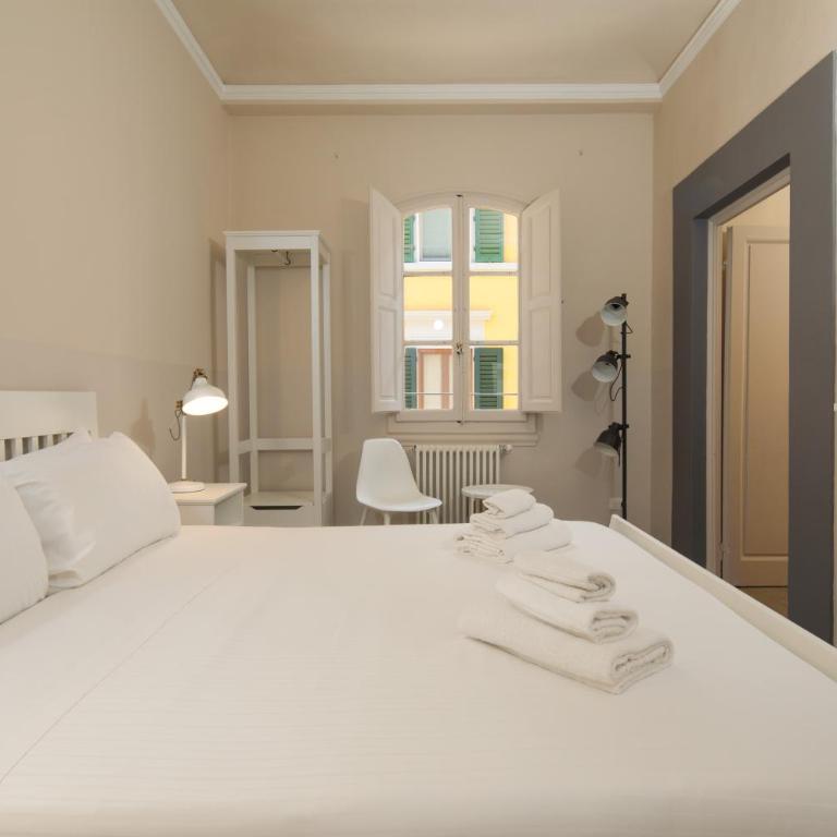 Giardino delle Rose Guest House - Three-Bedroom Apartment - 14