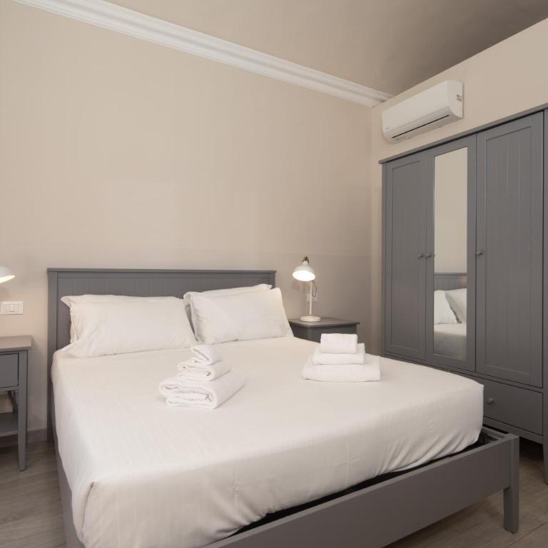 Giardino delle Rose Guest House - Three-Bedroom Apartment - 13