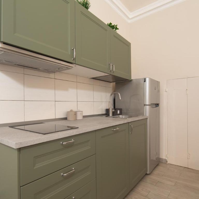 Giardino delle Rose Guest House - Three-Bedroom Apartment - 6