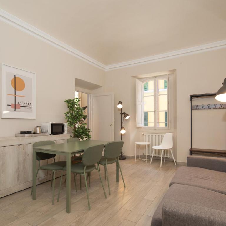 Giardino delle Rose Guest House - Three-Bedroom Apartment - 4