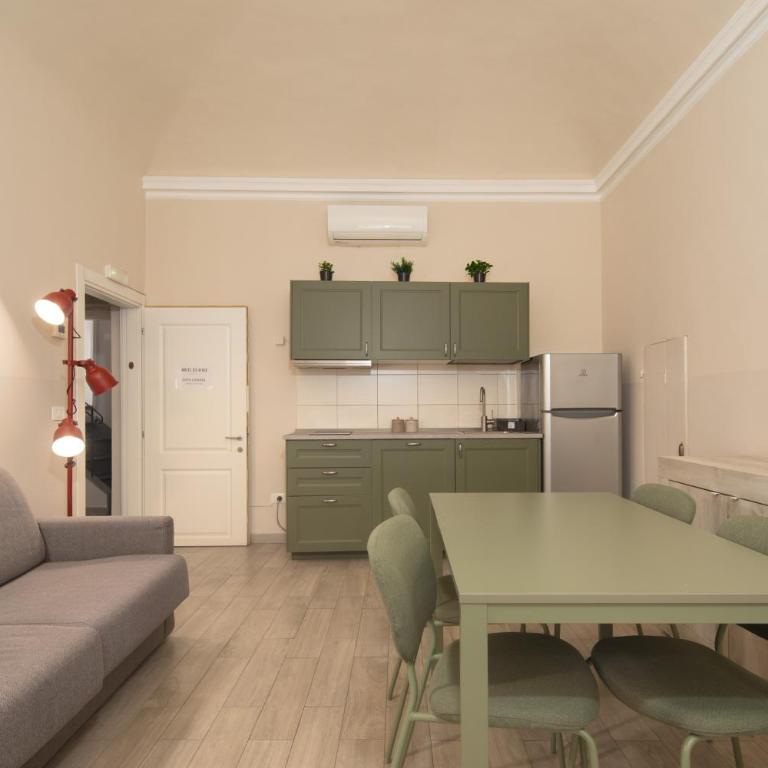 Giardino delle Rose Guest House - Three-Bedroom Apartment - 3