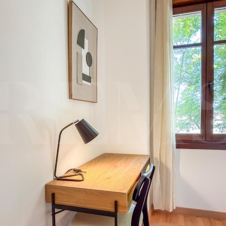 Contemporary 3BR Soho Apartment REMS - Three-Bedroom Apartment - 16