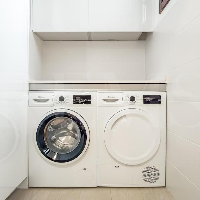 Contemporary 3BR Soho Apartment REMS - Three-Bedroom Apartment - 33