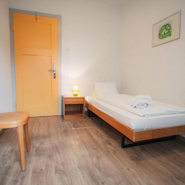 Hotel Haus Schönstatt contactless-Check-In - Einzelzimmer mit Gemeinschaftsbad - 1