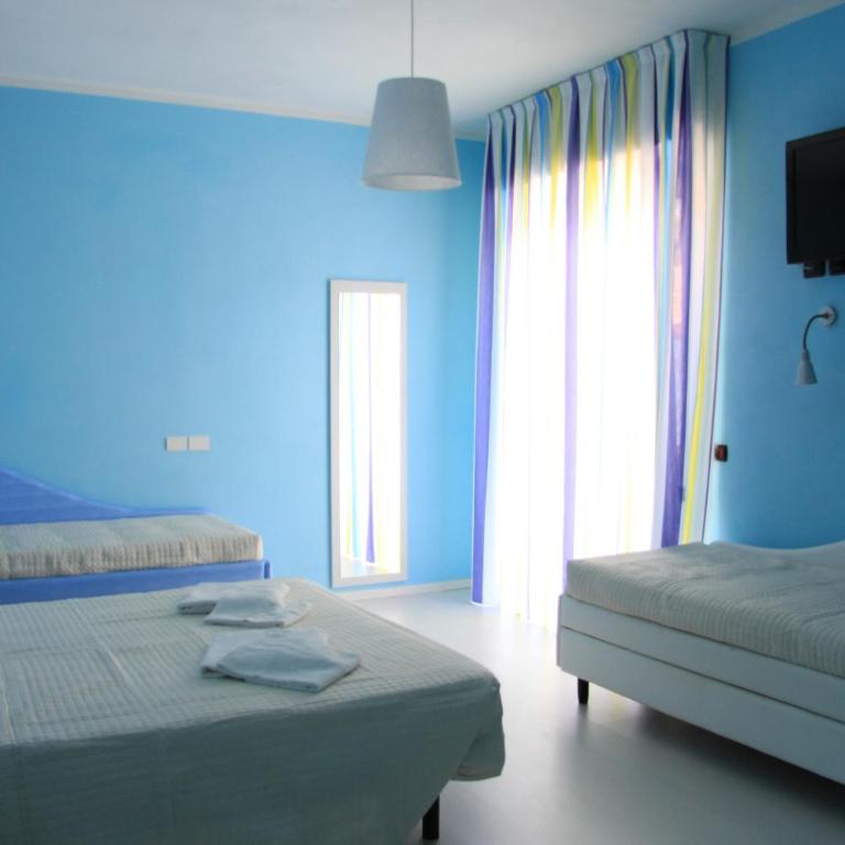 Hotel Leonardo - Camera Familiare - 2