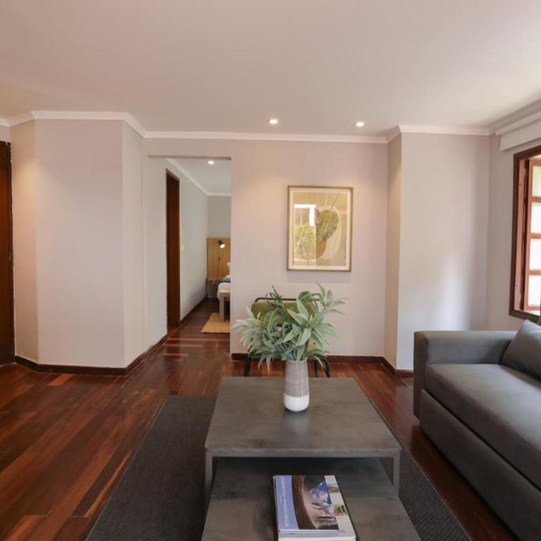 Cosmopolitan Comfort Loft in Zona G 401 - Apartamento de 1 dormitorio - 3