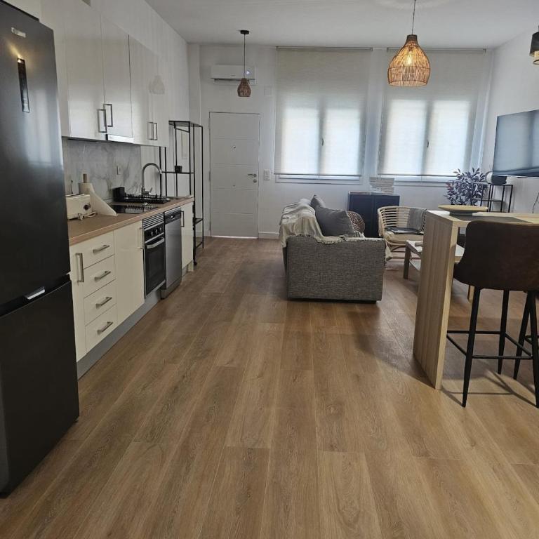 Apartamento De Dos Dormitorios Apartamento grande centro Malaga - Two-Bedroom Apartment - 15