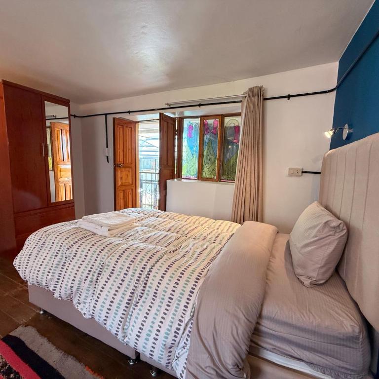 Anido House - Twin Room with Private Bathroom - 4