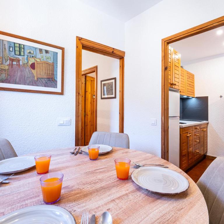 Barthe Holidays I Acogedor estudio en El Tarter 4PAX I Rústico, Vistas al valle, Parking I Esquirol - Studio - 3
