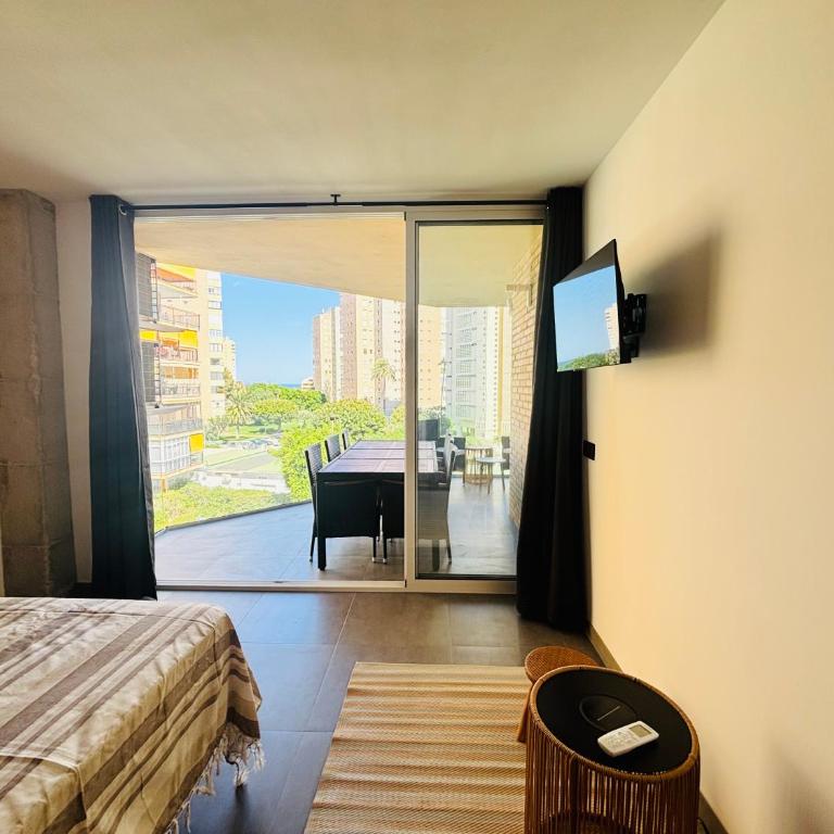 Alquilaeasy Tu Nuevo Hogar en Playamar - Apartamento con 4 dormitorios - 8