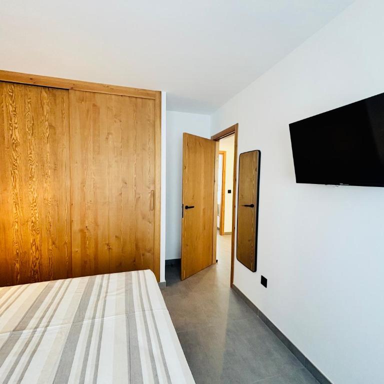 Alquilaeasy Tu Nuevo Hogar en Playamar - Apartamento con 4 dormitorios - 35