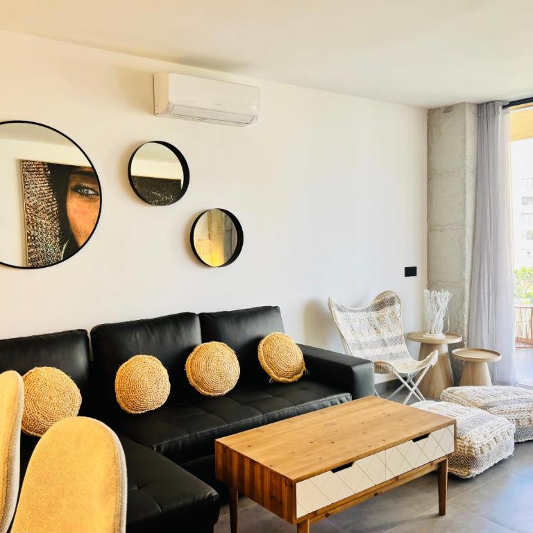 Alquilaeasy Tu Nuevo Hogar en Playamar - Apartamento con 4 dormitorios - 45