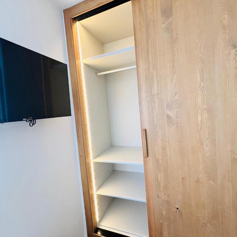 Alquilaeasy Tu Nuevo Hogar en Playamar - Apartamento con 4 dormitorios - 54