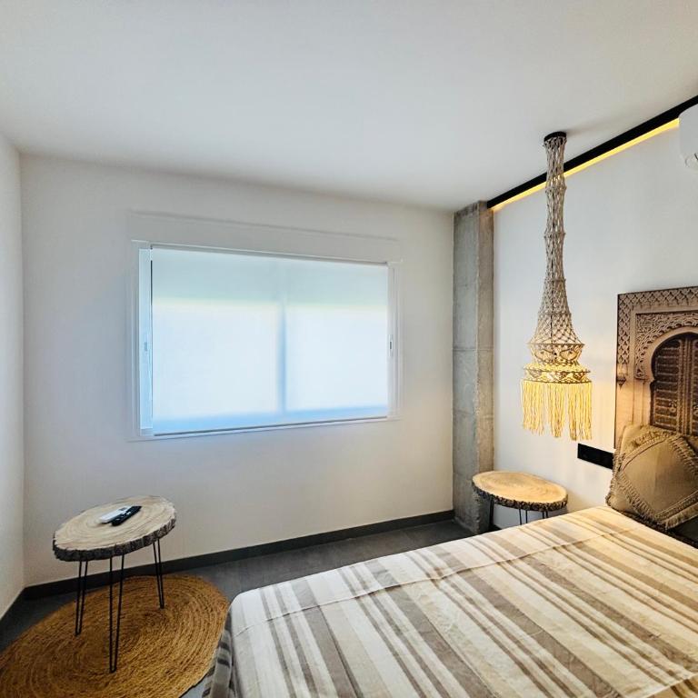 Alquilaeasy Tu Nuevo Hogar en Playamar - Apartamento con 4 dormitorios - 60