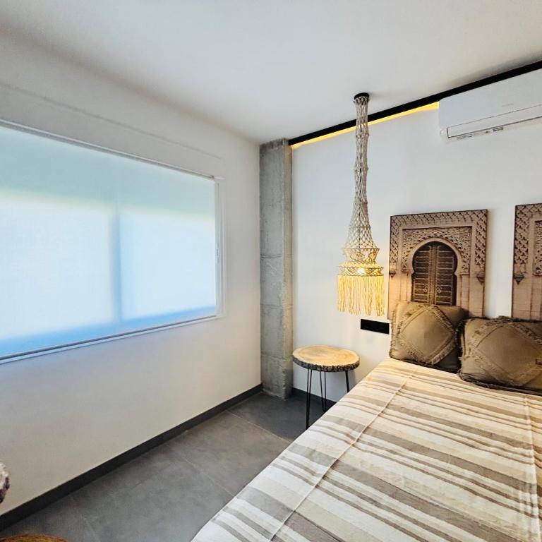 Alquilaeasy Tu Nuevo Hogar en Playamar - Apartamento con 4 dormitorios - 86