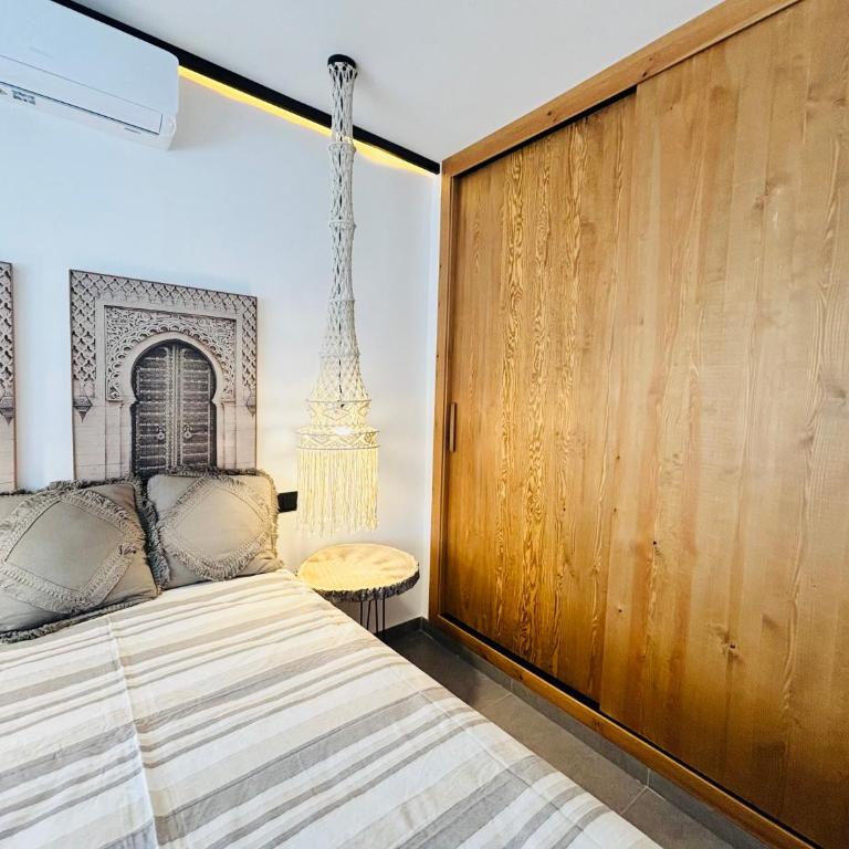 Alquilaeasy Tu Nuevo Hogar en Playamar - Apartamento con 4 dormitorios - 95