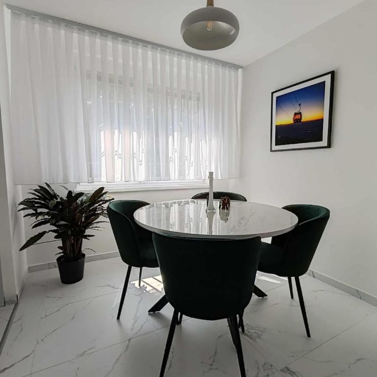 Bravo Apartment - Appartement 2 Chambres - 9