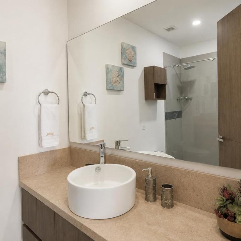 Spiaggia, Playa Privada, Rooftop Infinity Pool - Three-Bedroom Apartment - 17