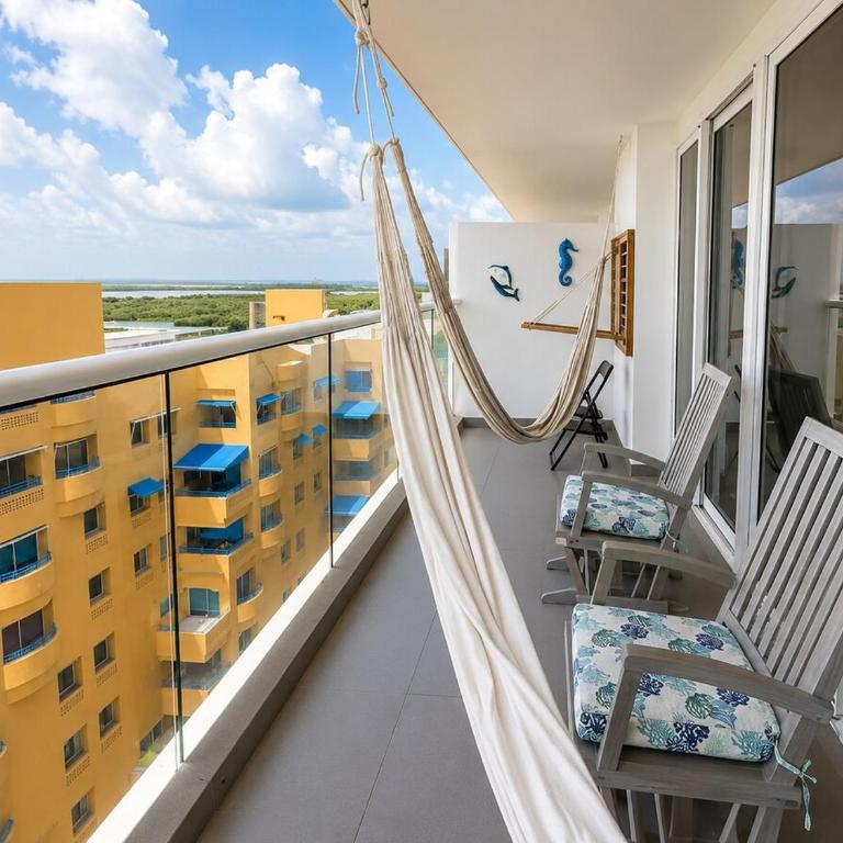 Spiaggia, Playa Privada, Rooftop Infinity Pool - Three-Bedroom Apartment - 48