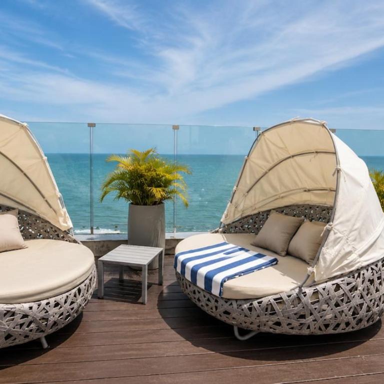 Spiaggia, Playa Privada, Rooftop Infinity Pool - Three-Bedroom Apartment - 1