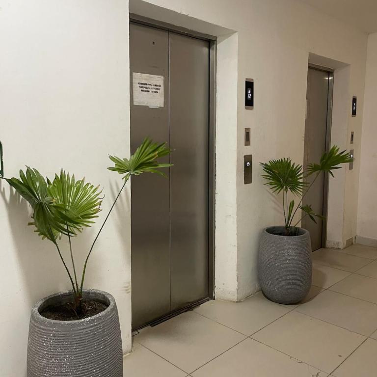 Vista al Mar, Piscina, Piso 26, Playa 5 minutos caminando, Centro y Aeropuerto 10 minutos en carro, VISITAS PERMITIDAS - Apartment - 30
