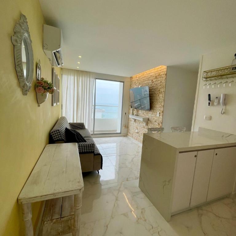 Vista al Mar, Piscina, Piso 26, Playa 5 minutos caminando, Centro y Aeropuerto 10 minutos en carro, VISITAS PERMITIDAS - Apartment - 40