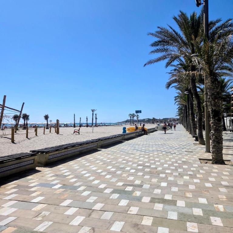 Alicante Big Holiday - Premium Apartment mit 3 Schlafzimmern und Balkon - 44