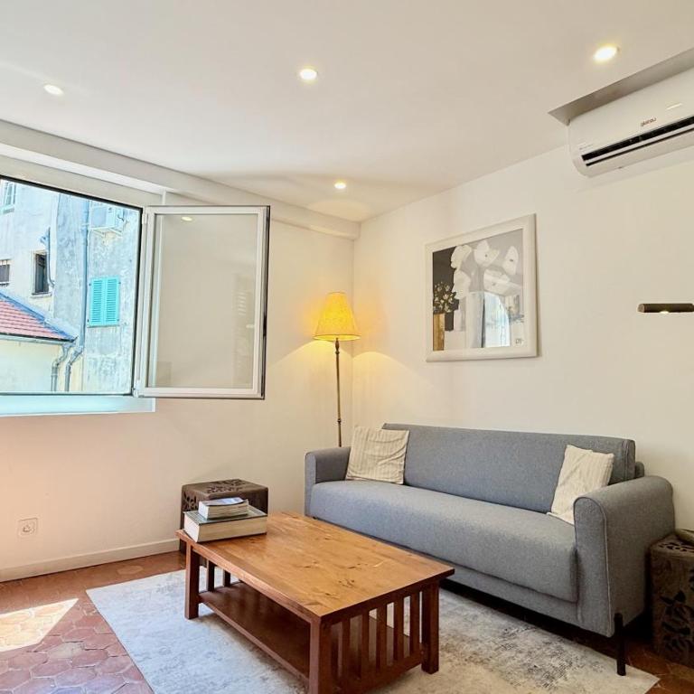 Ze Perfect Place - Authentique & Calme - 1 CHB - One-Bedroom Apartment-no lift-4th floor - 2