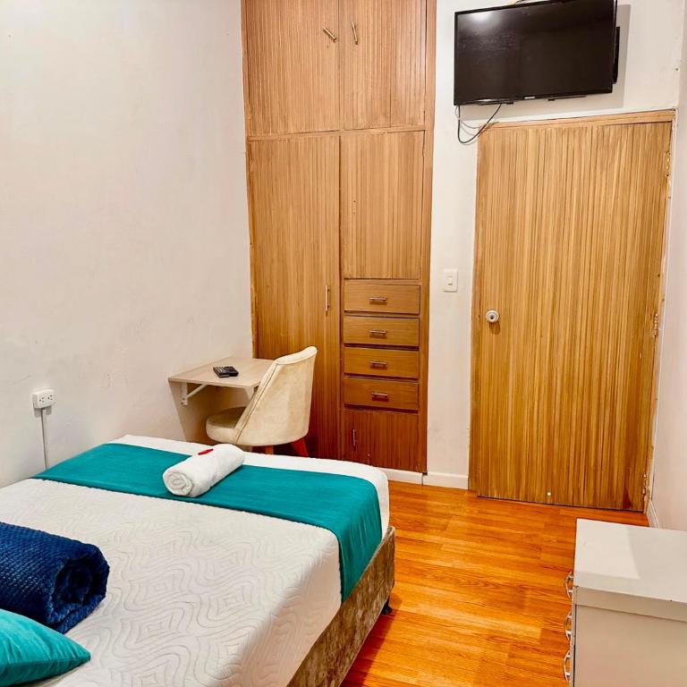 Hotel Flamante Bulevar - Double Room with Private Bathroom - 8