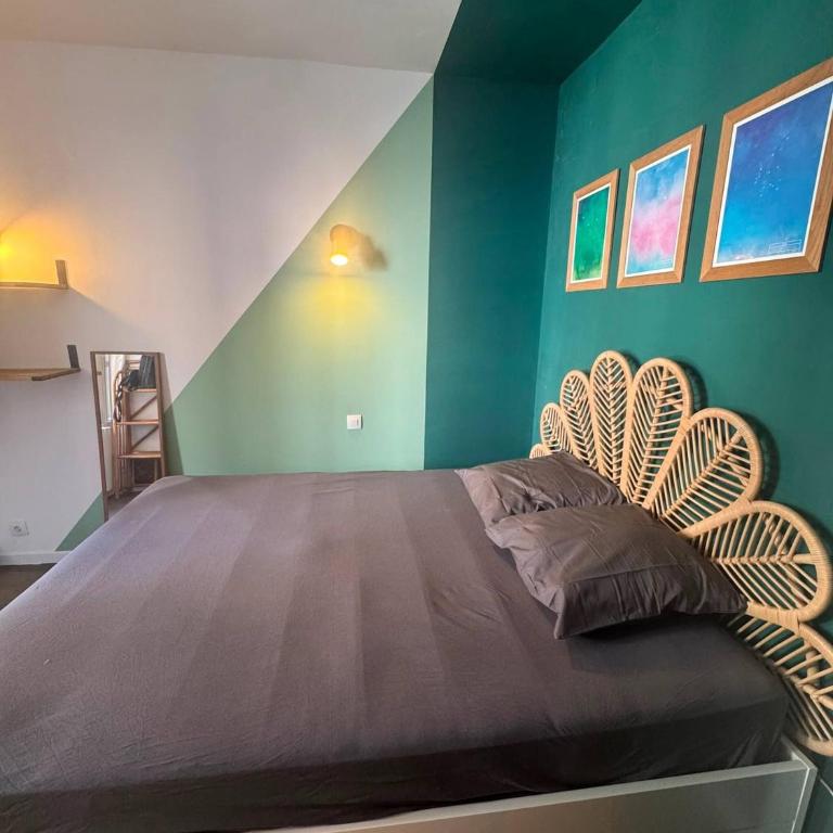 Charming 2-Bedroom Apartment in Pariss Vibrant 19th Arrondissement - Apartment - 26