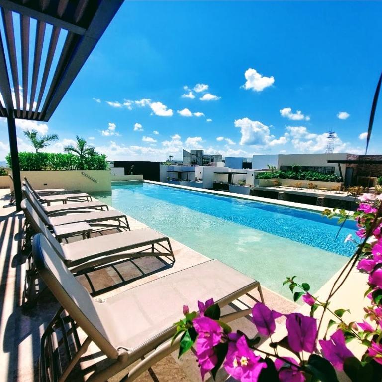 Central Condo with Pool, Gym and Garage Near 5th and Beach - Apartamento de 2 dormitorios - 22