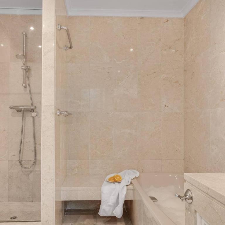 Grand Villa with Amazing Golf & Sea View Marbella - Villa - 62