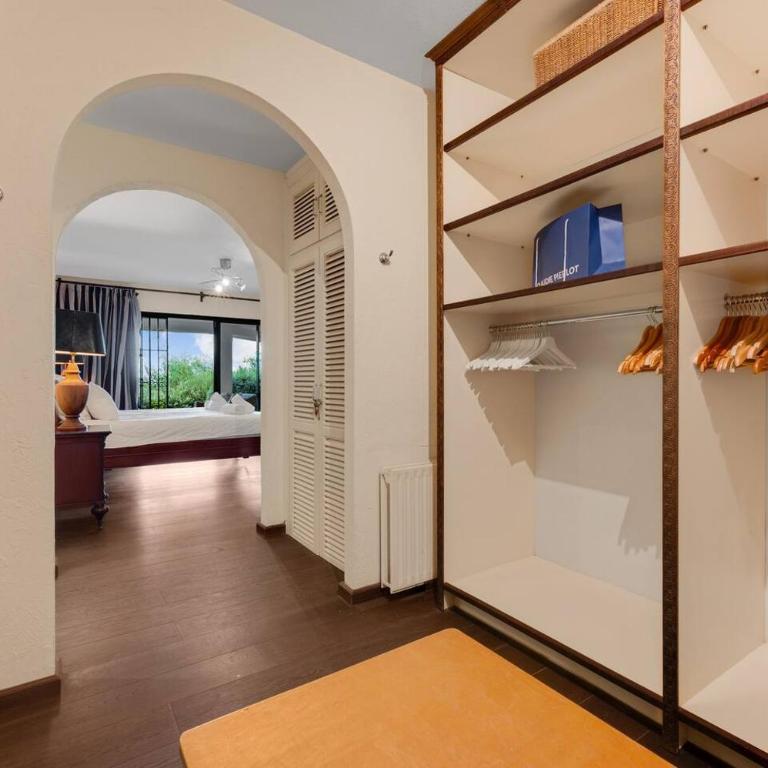 Grand Villa with Amazing Golf & Sea View Marbella - Villa - 31