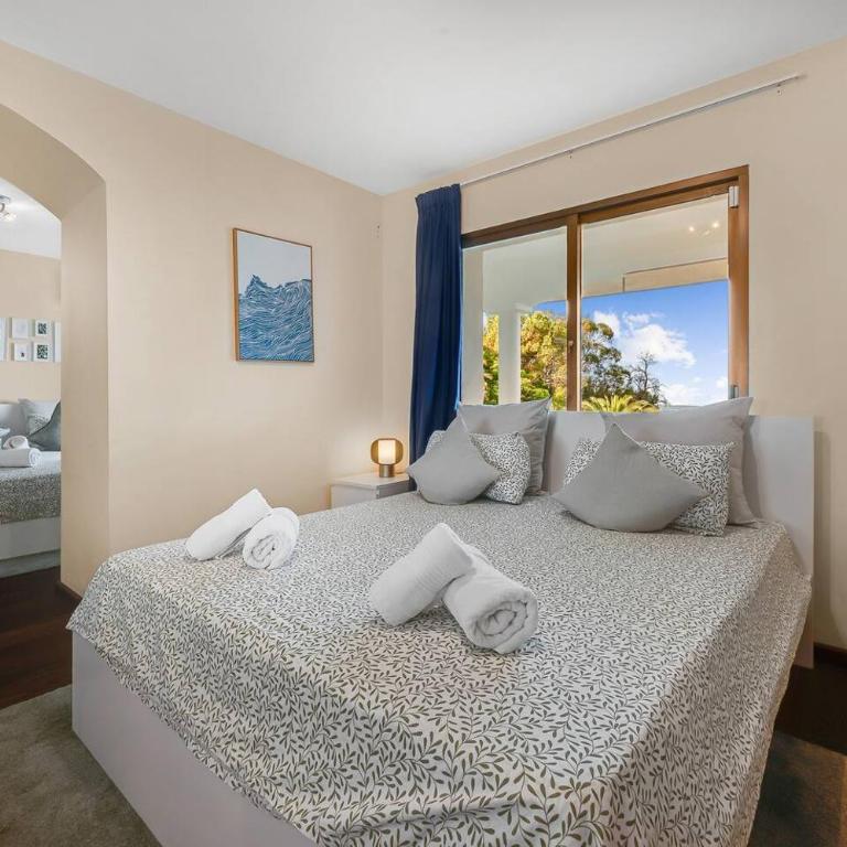 Grand Villa with Amazing Golf & Sea View Marbella - Villa - 49