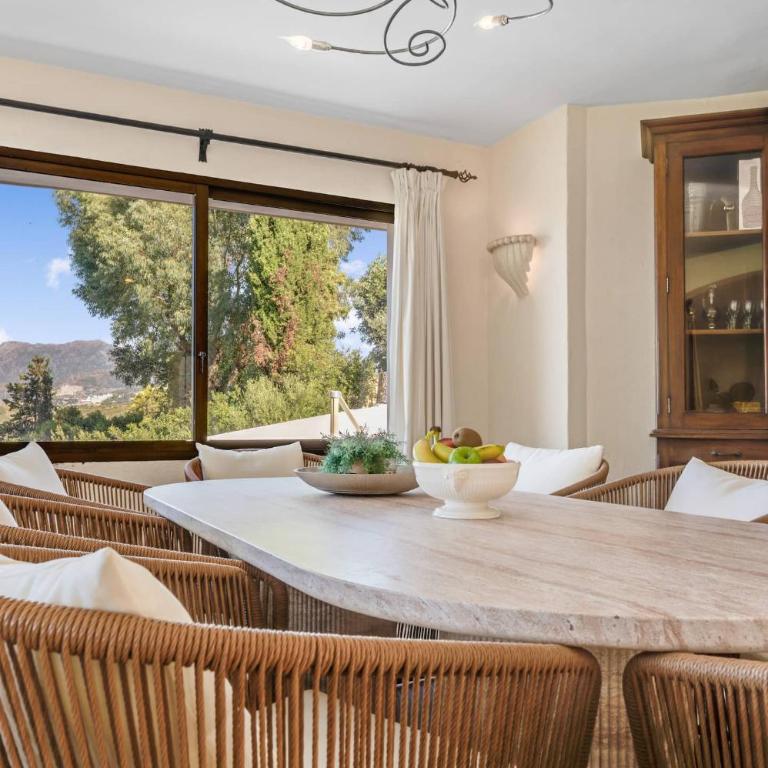 Grand Villa with Amazing Golf & Sea View Marbella - Villa - 28