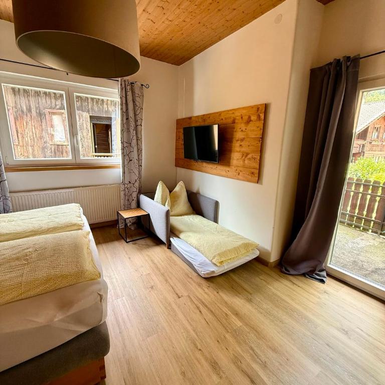 Schmölzer Appartements am Millstätter See Kärnten Card im Sommer inklusive - Apartamento de 2 dormitorios con balcón y terraza - 15