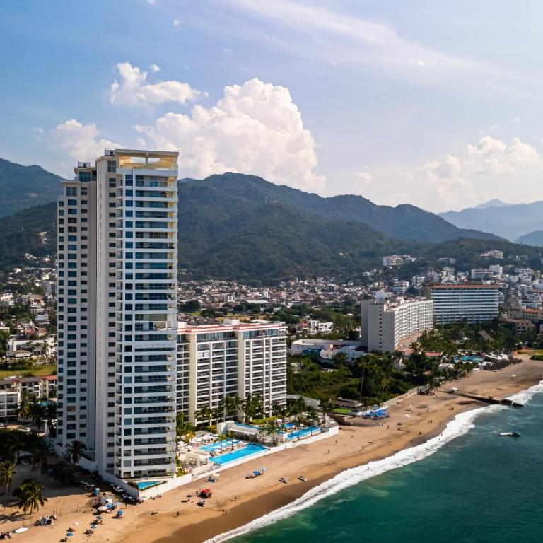 Panoramic Oceanview 4BR Penthouse with Private Hot Tub - Apartamento - 66