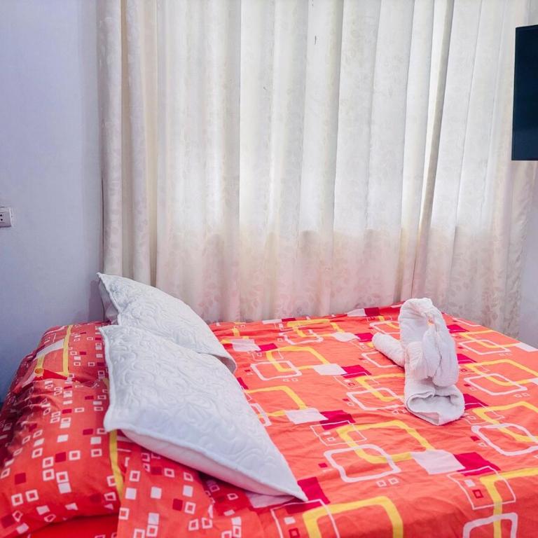 Downtown Pucallpa Room, ideal kitchen area Villa Roncal - One-Bedroom Apartment - 8
