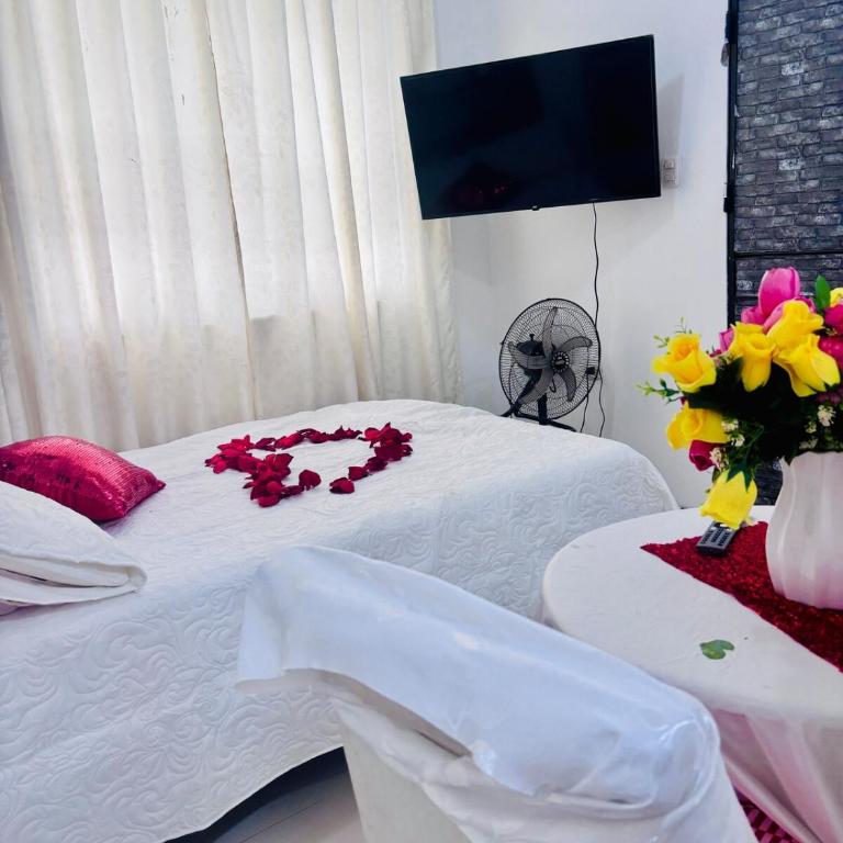 Downtown Pucallpa Room, ideal kitchen area Villa Roncal - One-Bedroom Apartment - 12
