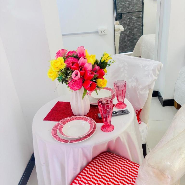 Downtown Pucallpa Room, ideal kitchen area Villa Roncal - One-Bedroom Apartment - 14