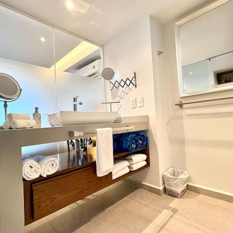 7th Floor Studio Pools Beachfront Harbor - Apartment mit 1 Schlafzimmer - 17