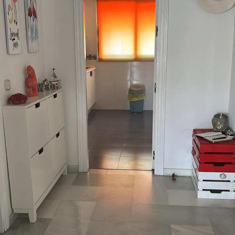Carihuela beach - Three-Bedroom Premium Apartment with Balcony - 11