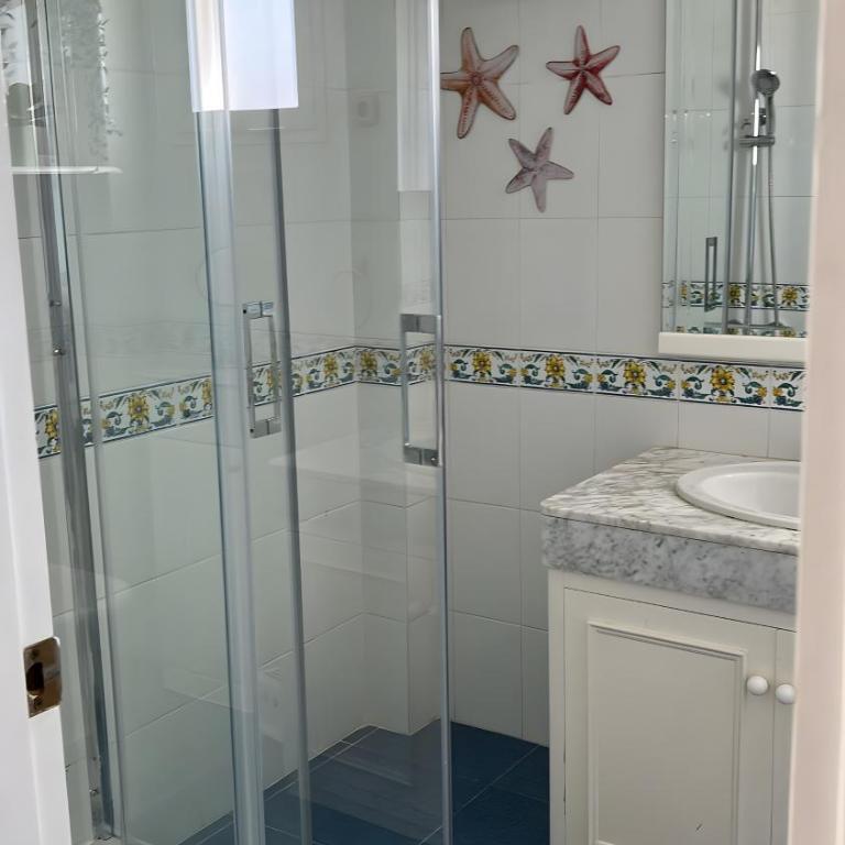 Carihuela beach - Three-Bedroom Premium Apartment with Balcony - 31