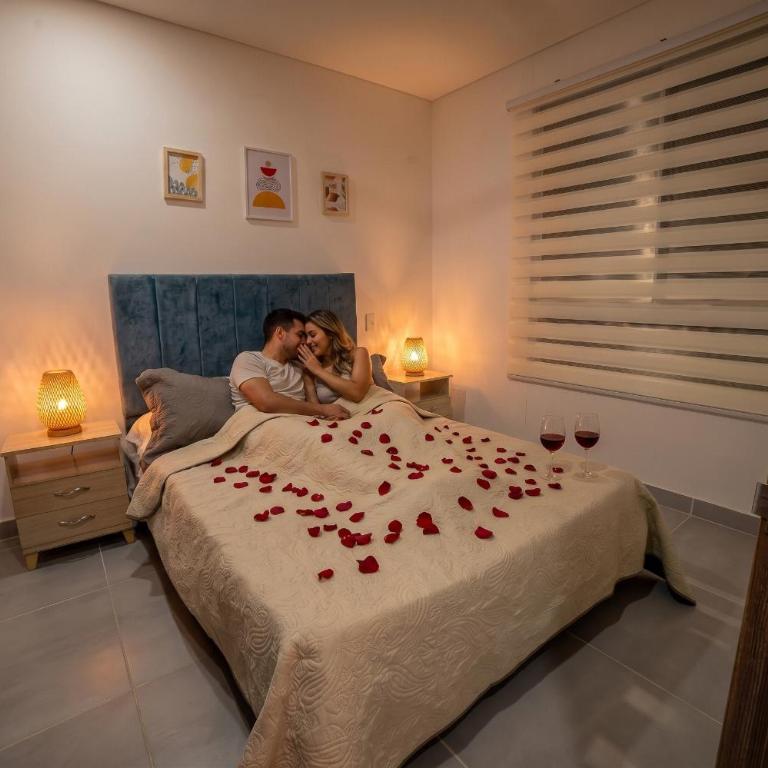 Espectacular Casa de Ensueño "Jacuzzi Privado" en Ricaurte - Peñalisa - Casa de 3 dormitorios - 20