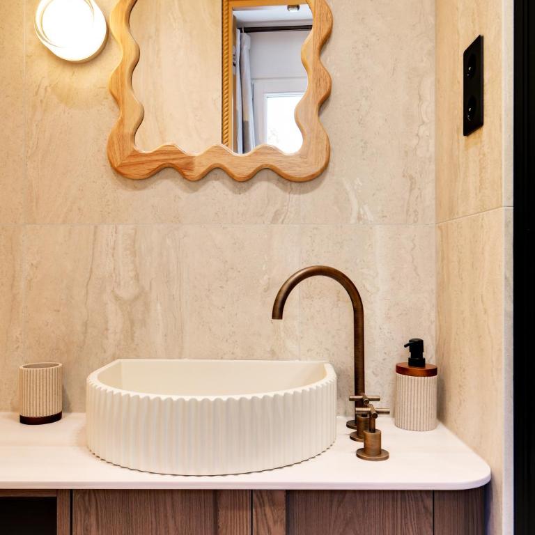 Hotel Murmures Notre-Dame - Chambre Double - 5