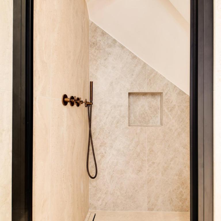 Hotel Murmures Notre-Dame - Suite Deluxe - 7