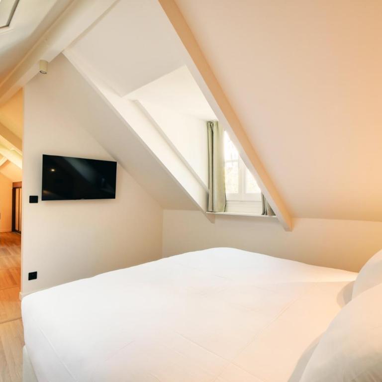Hotel Murmures Notre-Dame - Suite Deluxe - 4