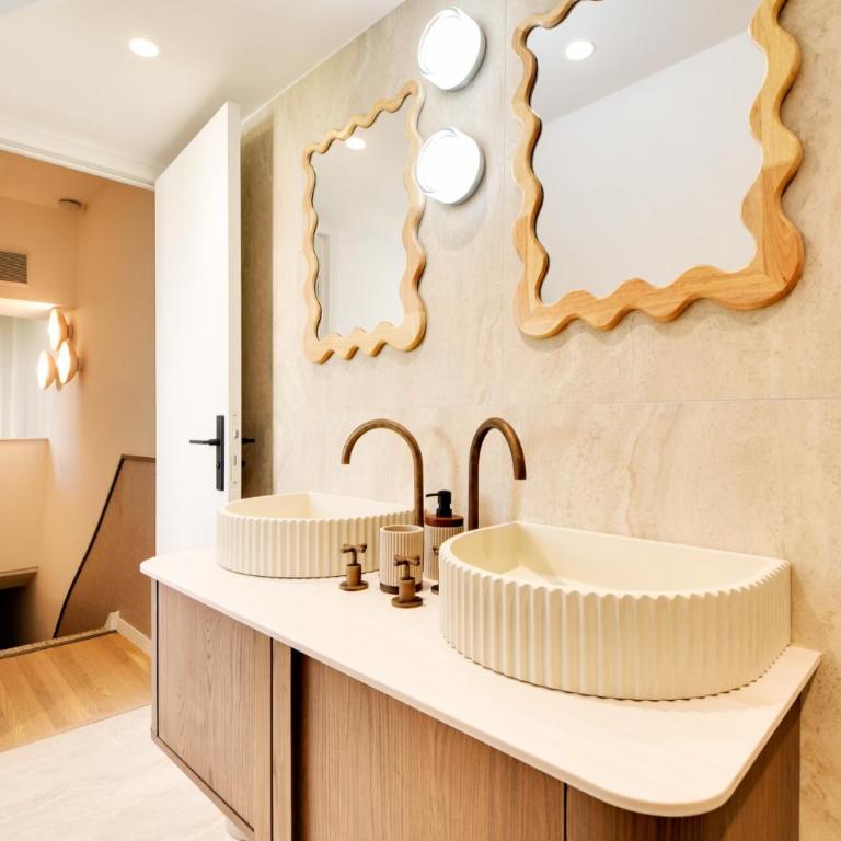 Hotel Murmures Notre-Dame - Suite Deluxe - 1