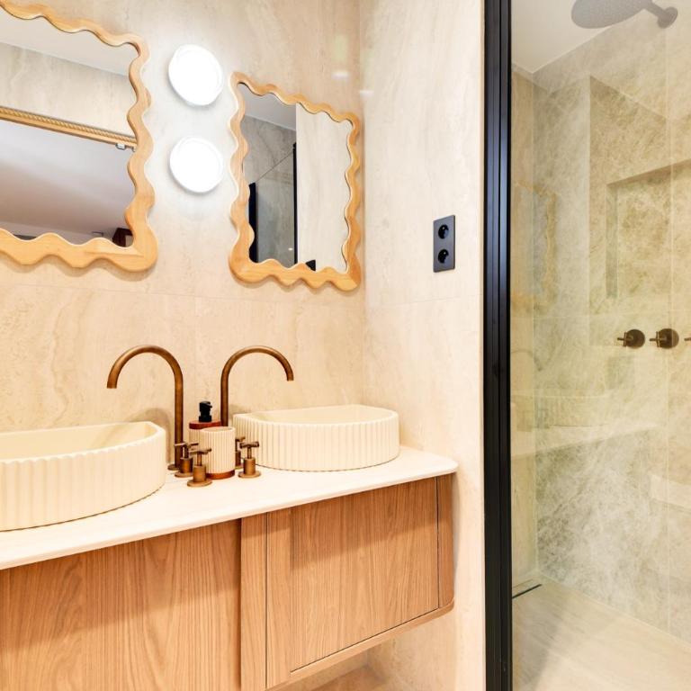 Hotel Murmures Notre-Dame - Chambre Double Deluxe - 14