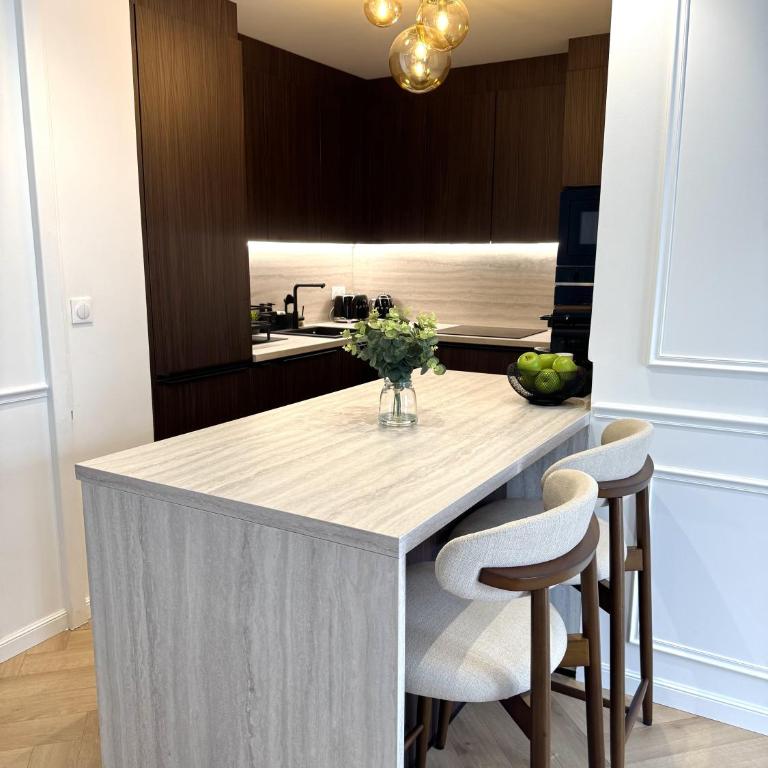 NEW - Haussmann Appartment Style - 6 Guests - Disney & shopping - Appartement Supérieur - 7